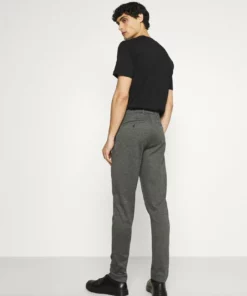 Solid SDDAVE BARRO - Pantalon Classique - Medium Grey Melange -Promos Solid Magasin 0ec4f8b92b9643a8b3ee03dfadfdea7a