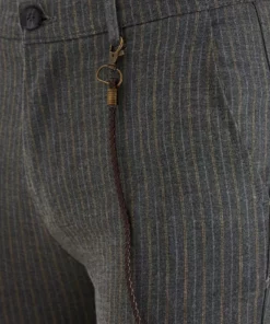 Solid SDTRAVIS 6198065 - Pantalon Classique - Dar Grey M -Promos Solid Magasin 2d26391c6c034a898a94c48fa9ac893a