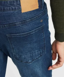 Solid SDFYNN - Jean Droit - Middle Blue Denim 10 Solid SDFYNN - Jean Droit - Middle Blue Denim -Promos Solid Magasin 32cd043be58842daa08233fa28889955