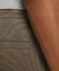 Solid BARRO BASIC - Short - Sand Melange 9 Solid BARRO BASIC - Short - Sand Melange -Promos Solid Magasin 337d4d3efbff47f5bacc0fdbe1421ee6