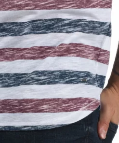 Solid SDTET - T-shirt Imprimé - Wine Red 7 Solid SDTET - T-shirt Imprimé - Wine Red -Promos Solid Magasin 3c00127d501f491aa38154643abac398