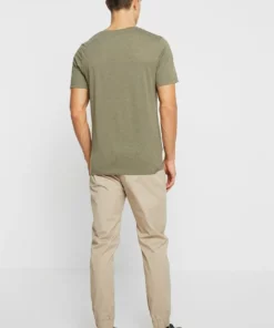 Solid SDSLIM - Pantalon Classique - Simple Taupe -Promos Solid Magasin 41358496b2f04f008c38a39bf7d5dbd8