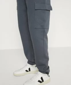 Solid SDVARDEN - Pantalon De Survêtement - Turbulence 9 Solid SDVARDEN - Pantalon De Survêtement - Turbulence -Promos Solid Magasin 417f109d79f3427084590482226466b4