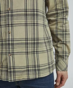 Solid Chemise - Tea -Promos Solid Magasin 41bc7d56c42a4765985e3aa21d9cf929