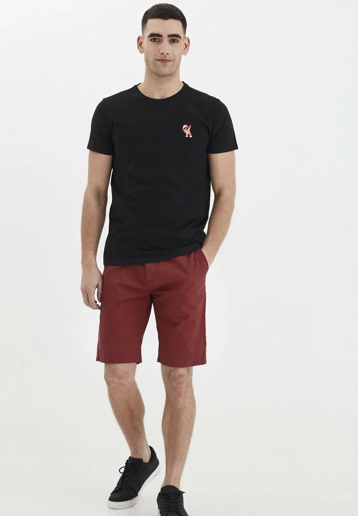 Solid SDTITIAN - Short - Brick Red 2 Solid SDTITIAN - Short - Brick Red – Image 2