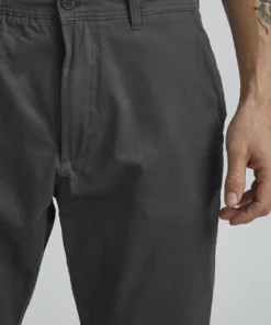 Solid Pantalon Classique - Black 11 Solid Pantalon Classique - Black -Promos Solid Magasin 4b11cc8c0aff48daae7b57a4d41e995f