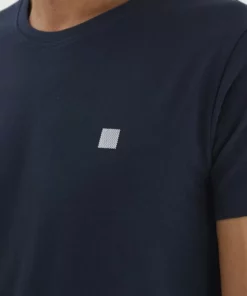 Solid SDCONNI - T-shirt Basique - Insignia Blue -Promos Solid Magasin 534659c79e924ffd82a72daf737330d8