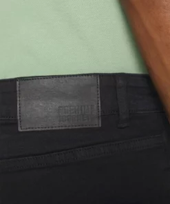 Solid SDRYDER BLACK 100 - Jean Droit - Black Denim 10 Solid SDRYDER BLACK 100 - Jean Droit - Black Denim -Promos Solid Magasin 53e23ad5ec6d40939b45930a45a56f61