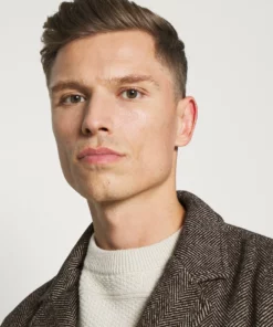 Solid SDTAVE HERRINGBONE COAT 21105919 - Manteau Classique - Black -Promos Solid Magasin 54a747997c32424fb78c409feab73e09