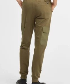 Solid SDJORY - Pantalon De Survêtement - Ivy Green -Promos Solid Magasin 57c14a7807804444b8d1a392e2352a0d