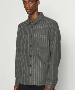 Solid TODD PINSTRIPE - Chemise - Dark Grey Melange -Promos Solid Magasin 6256cdd4f3324720a28b215c7e651100