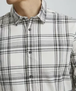 Solid Chemise - Off White 10 Solid Chemise - Off White -Promos Solid Magasin 65977e6b1c37475683cf71c70b9c68e0