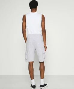 Solid Short - Light Grey Melange -Promos Solid Magasin 6bf001beaddb40508e1050259e0ffe37