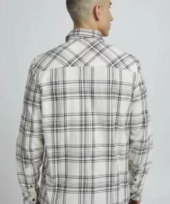 Solid Chemise - Off White 9 Solid Chemise - Off White -Promos Solid Magasin 6c65746adcca485b92e8583c489cdb17