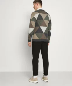 Solid VILLARD CARDIGAN - Gilet - Black/forest Melange -Promos Solid Magasin 6f81d2197d974c1a8e939bc876ce91b4