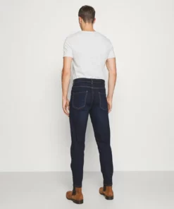 Solid DAD - Jeans Fuselé - Dark Blue Denim 7 Solid DAD - Jeans Fuselé - Dark Blue Denim -Promos Solid Magasin 9d27cc7b5d5b4aa19341604863e7713a