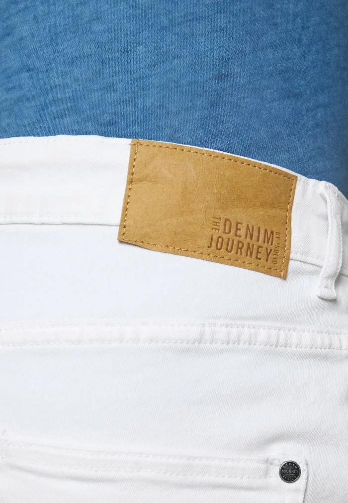 Solid Short En Jean - White 4 Solid Short En Jean - White – Image 4