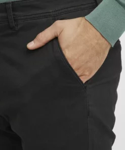 Solid SDARTUS - Chino - Black 9 Solid SDARTUS - Chino - Black -Promos Solid Magasin 9fd3d8b21be24cc793ff2dacbe2f3ab0