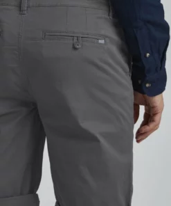 Solid Short - Iron Gate -Promos Solid Magasin a27041a7dd8d41df8183320af6933216