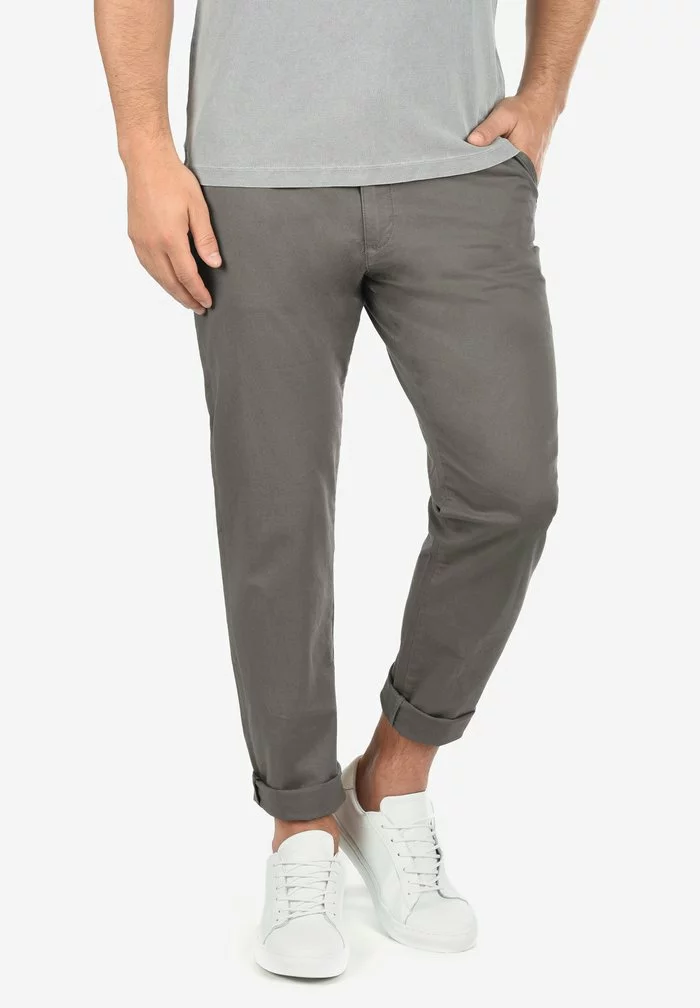 Solid SDMACHICO - Chino - Mid Grey 1 Solid SDMACHICO - Chino - Mid Grey