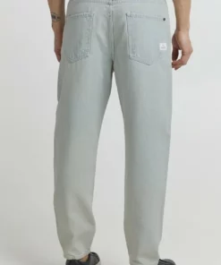 Solid Jean Droit - Light Vintage Blue Denim -Promos Solid Magasin a980c7f0a54b4a38bf07c306c32a2610