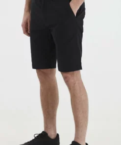 Solid SDTITIAN - Short - Black