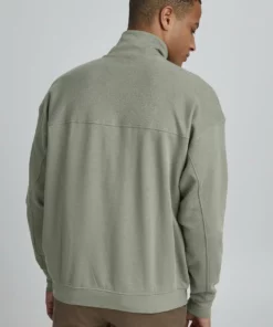 Solid SDAPOLLO SW - Sweatshirt - Vetiver 8 Solid SDAPOLLO SW - Sweatshirt - Vetiver -Promos Solid Magasin af4ae9c9654247ebad9d282baef2ff8e