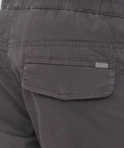 Solid SDLINAN - Short - Forged Iron -Promos Solid Magasin b485b43bf1f040e083b7e56772e4d0d6