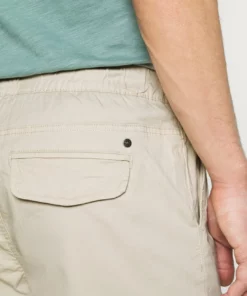 Solid POVL ELASTICATED - Short - Oatmeal -Promos Solid Magasin b55bb154f5b24ffba5dc7112af393509