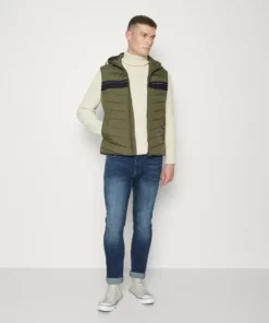 Promos Solid Magasin -Promos Solid Magasin b56a0662c4724200b8bcb40d5556b612