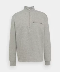 Solid SDVAGN 21106659 - Sweatshirt - Gray Melange 8 Solid SDVAGN 21106659 - Sweatshirt - Gray Melange -Promos Solid Magasin b6aaaa30a95e4317a22273fee1bd0cb3