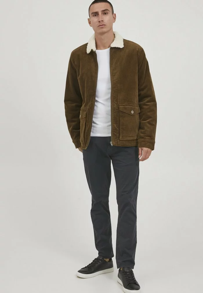 Solid SDVANE 21106228 - Veste Légère - Kangaroo 2 Solid SDVANE 21106228 - Veste Légère - Kangaroo – Image 2