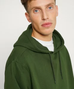 Solid VARICK HOOD - Sweatshirt - Black Forest -Promos Solid Magasin da64c4dacd7a4beb866335aa427cf414