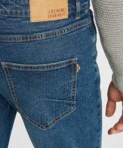 Solid SDPILTO - Jean Droit - Middle Blue Denim 10 Solid SDPILTO - Jean Droit - Middle Blue Denim -Promos Solid Magasin e6134dbdb0a84d4ca45570a3006b767b