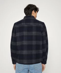 Solid VANDER JACKET - Veste Mi-saison - Insignia Blue 9 Solid VANDER JACKET - Veste Mi-saison - Insignia Blue -Promos Solid Magasin e8447ad9727448d5b1d9b2057c91afd4