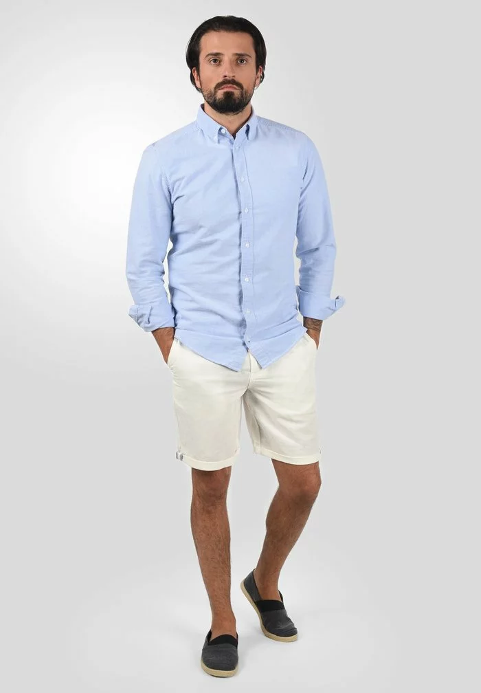 Solid LORAS - Short - Off White 2 Solid LORAS - Short - Off White â Image 2