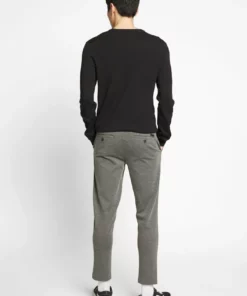 Solid PANTS DAVE BARRO - Pantalon Classique - Dark Grey -Promos Solid Magasin f4a0c9f2195c4aa19e94c87583065b27