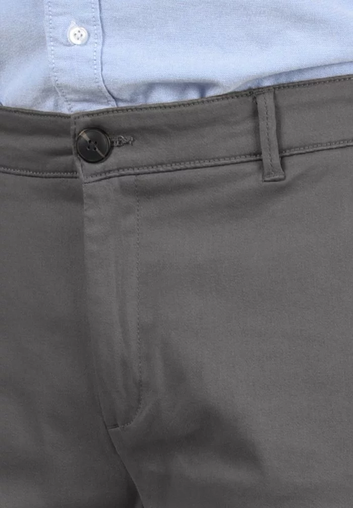 Solid RAVI - Short - Forged Iron 5 Solid RAVI - Short - Forged Iron – Image 5