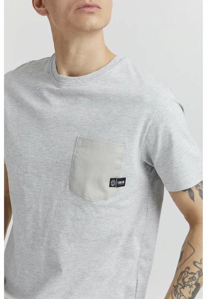 Solid SDBASTO - T-shirt Imprimé - Light Grey Melange 4 Solid SDBASTO - T-shirt Imprimé - Light Grey Melange – Image 4