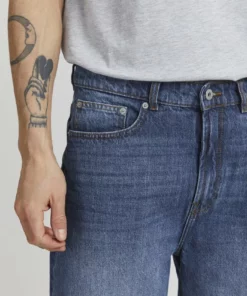 Solid SDBRAYSON - Short En Jean - Middle Blue Denim 9 Solid SDBRAYSON - Short En Jean - Middle Blue Denim -Promos Solid Magasin fdf0e9e01d6c4c2887f8f1eee17c0282